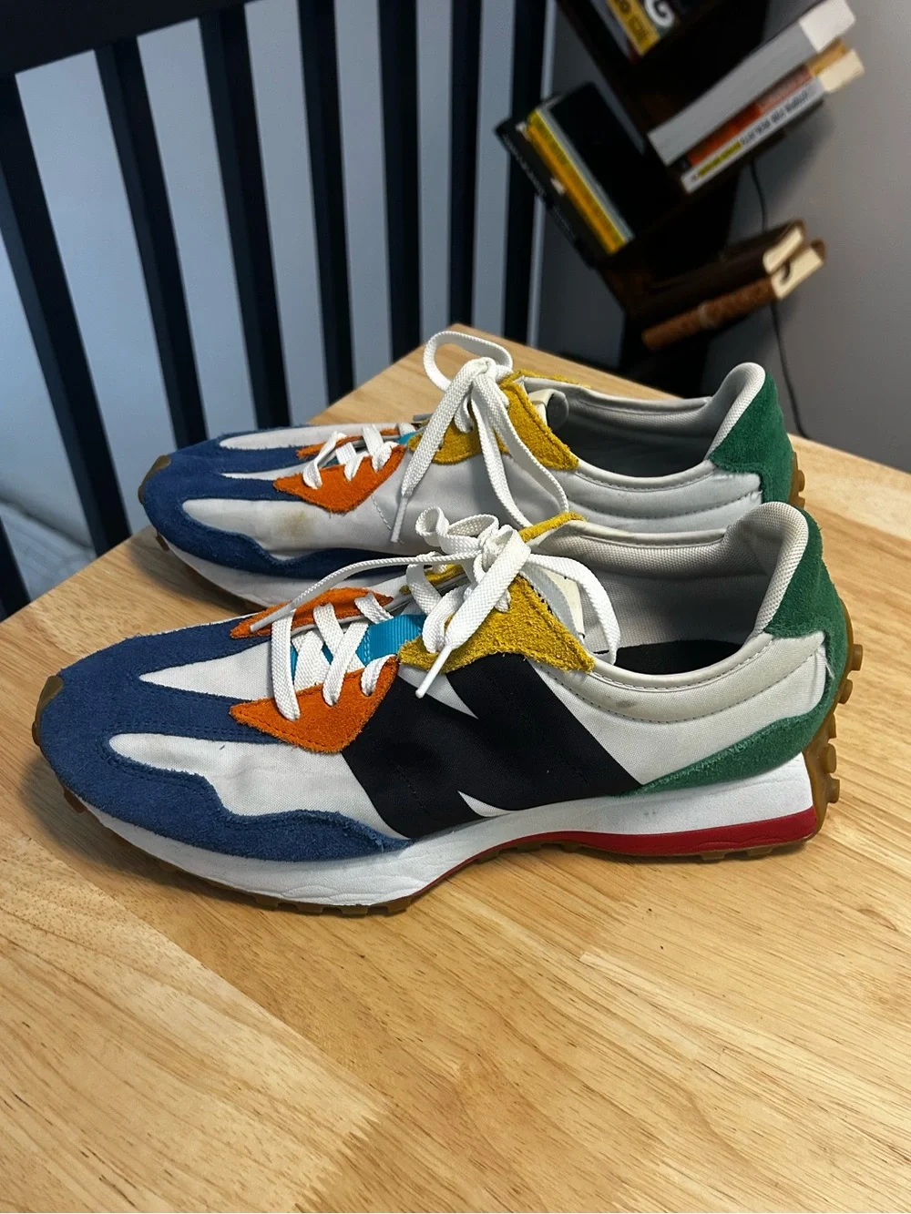 New Balance Men's 327 Sz 11.5